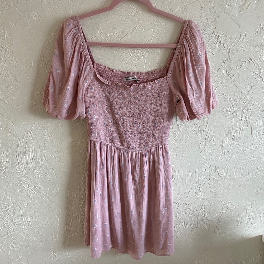 Abercrombie Pink Puff Sleeve Smocked Dress